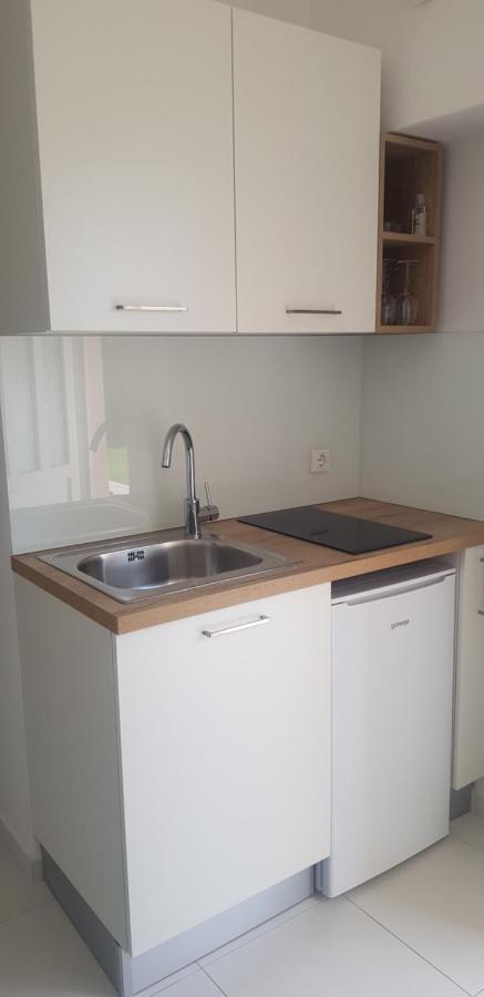 Apartmani Assa Krk Кърк Екстериор снимка