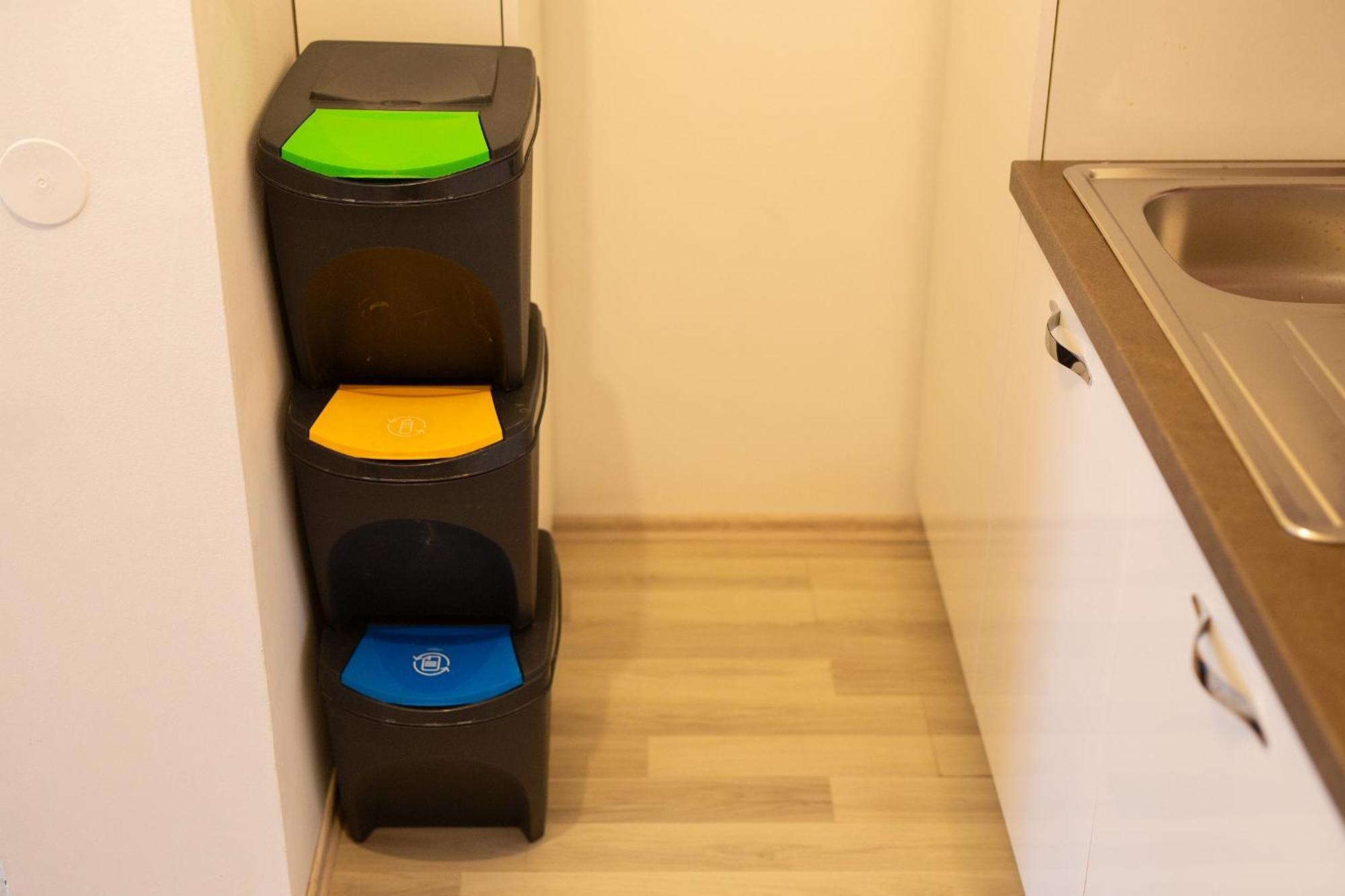 Apartmani Assa Krk Кърк Екстериор снимка